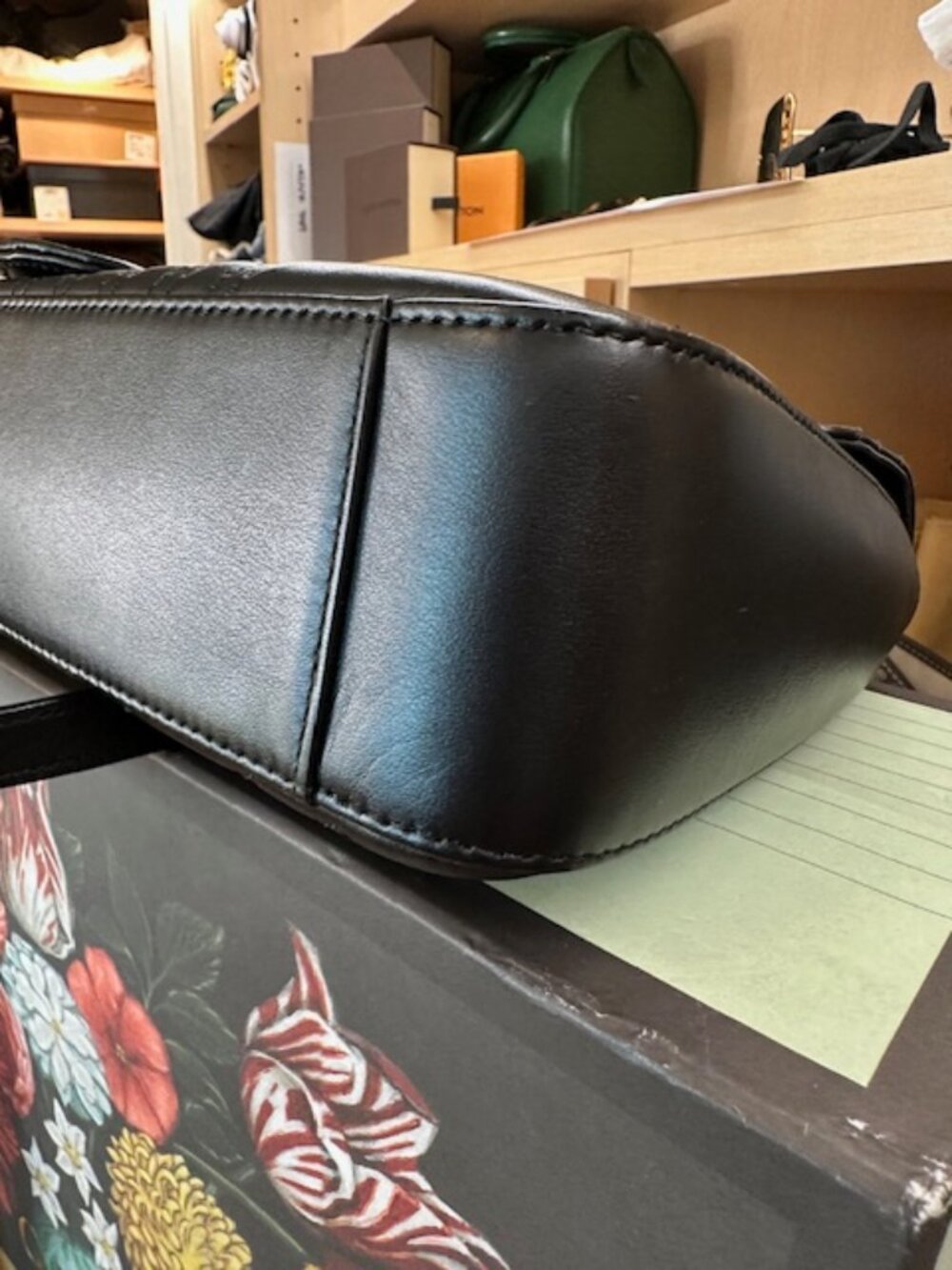 Gucci GG Marmont Medium Insect Black Matelassé Purse - Picture 9 of 16